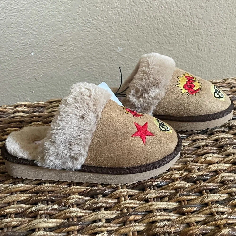 NWT limited too girls slippers emojis star sz 13